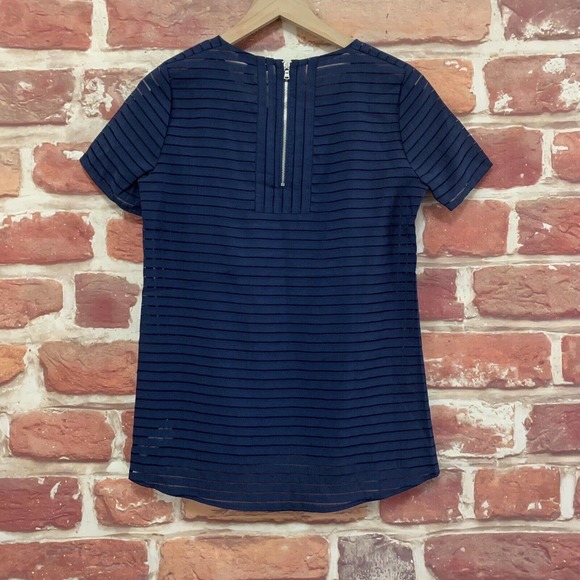 J Crew Top Women's Size 0 Blue Striped Burnout Mesh Zip Up Short Sleeve Blouse - Picture 4 of 8